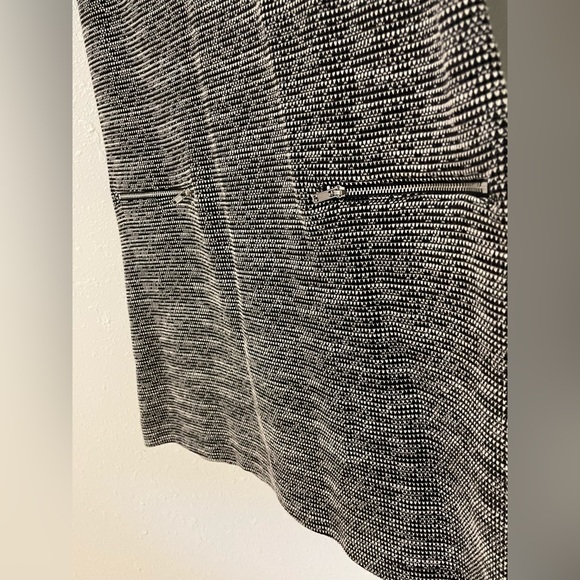 H&M Divided Collared Box Dress - Picture 5 of 8